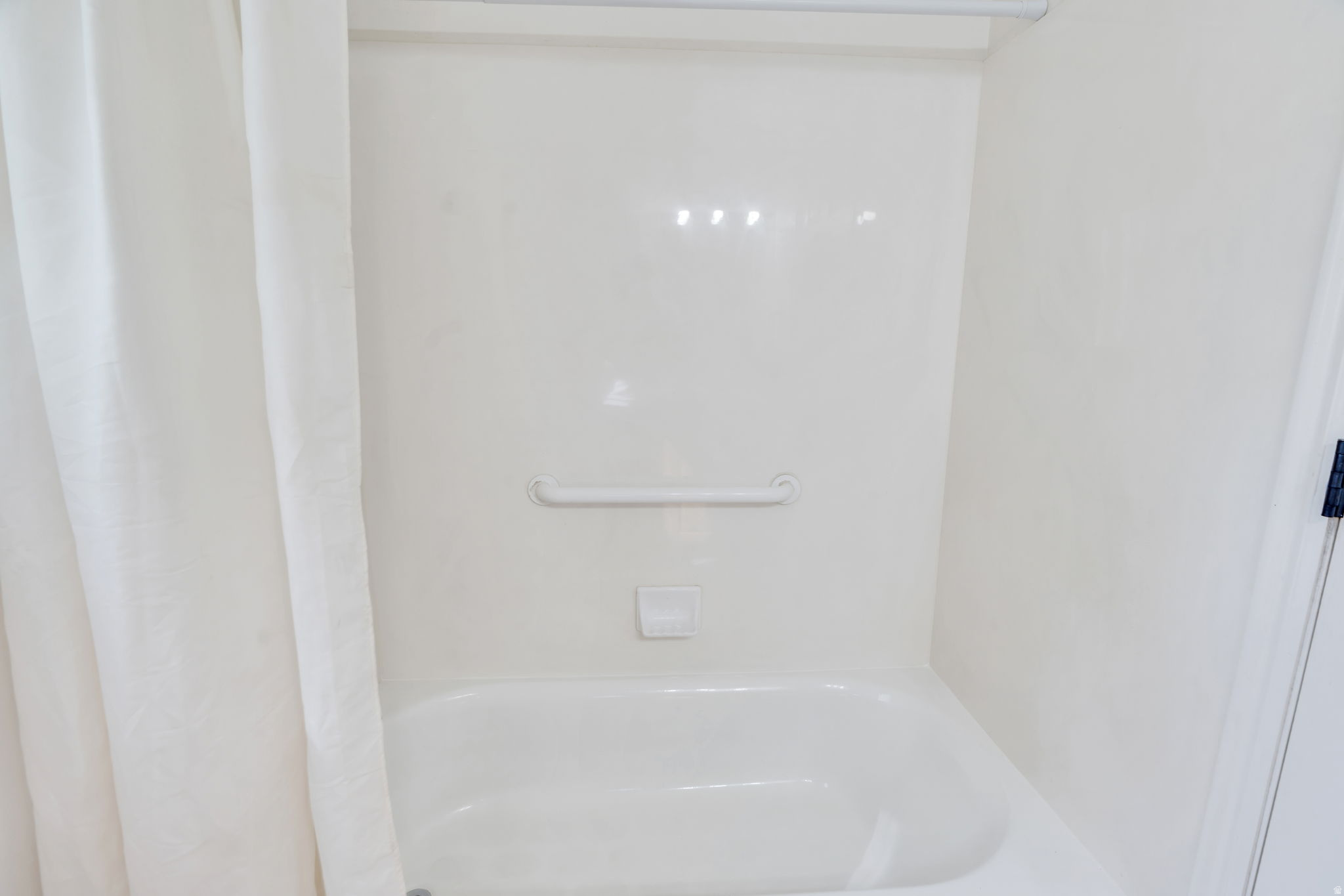 ALPINE VIEW - Residential