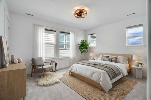 Tiny photo for 1126 N SPRINGER VIEW LOOP, Midway, UT 84049 (MLS # 2134325)