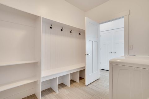 Tiny photo for 1126 N SPRINGER VIEW LOOP, Midway, UT 84049 (MLS # 2134325)