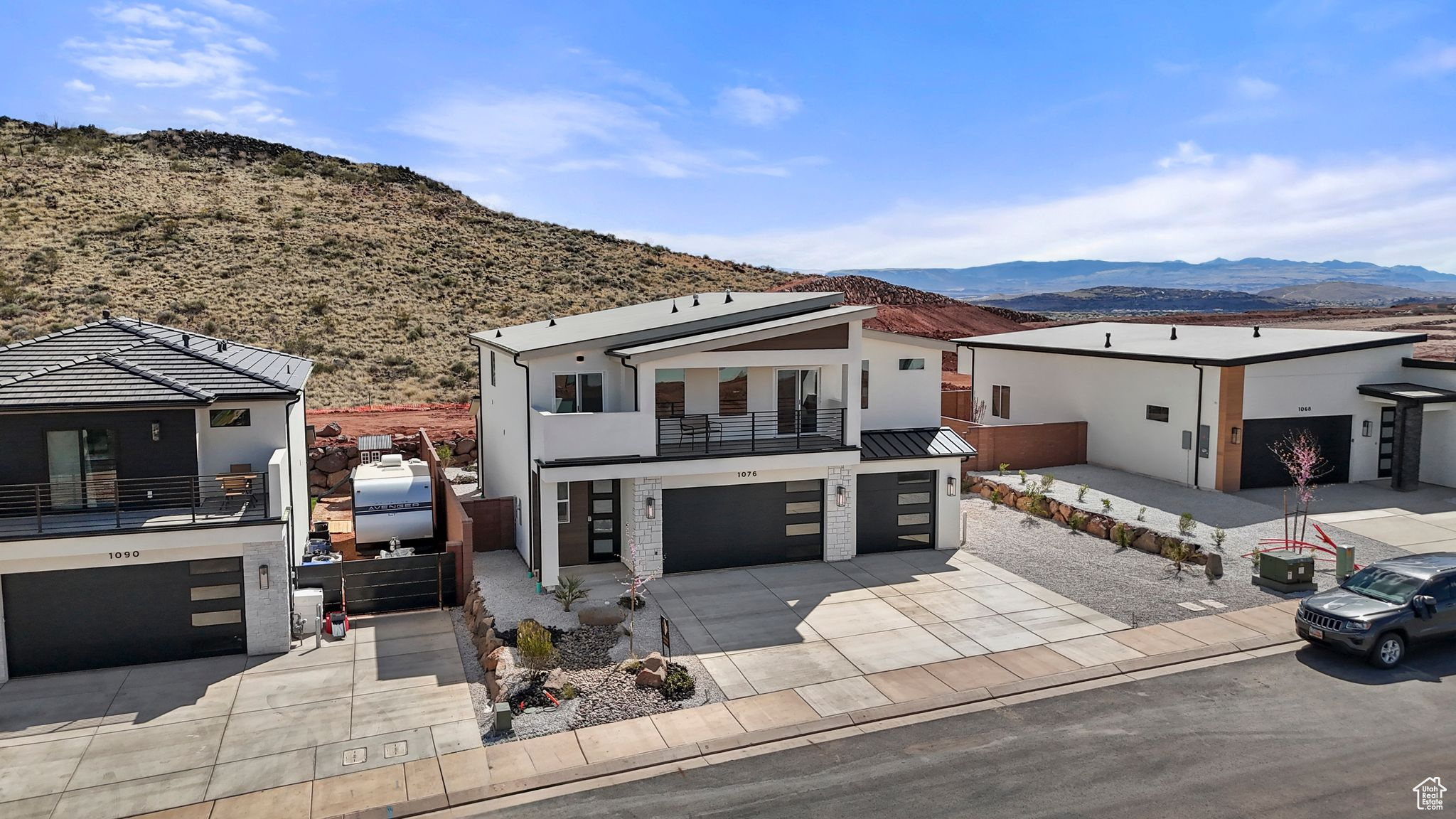 1076 E Coyote Crest Dr, Washington, Utah image 3