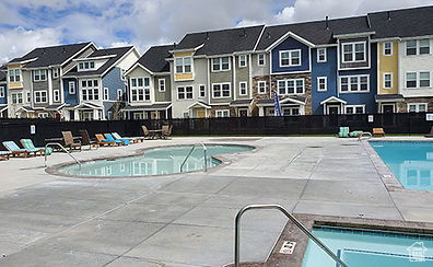 EDGEWATER - Residential