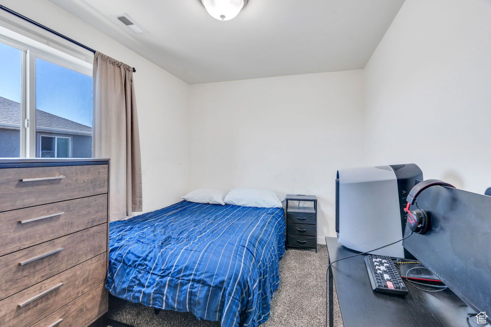 EDGEWATER - Residential