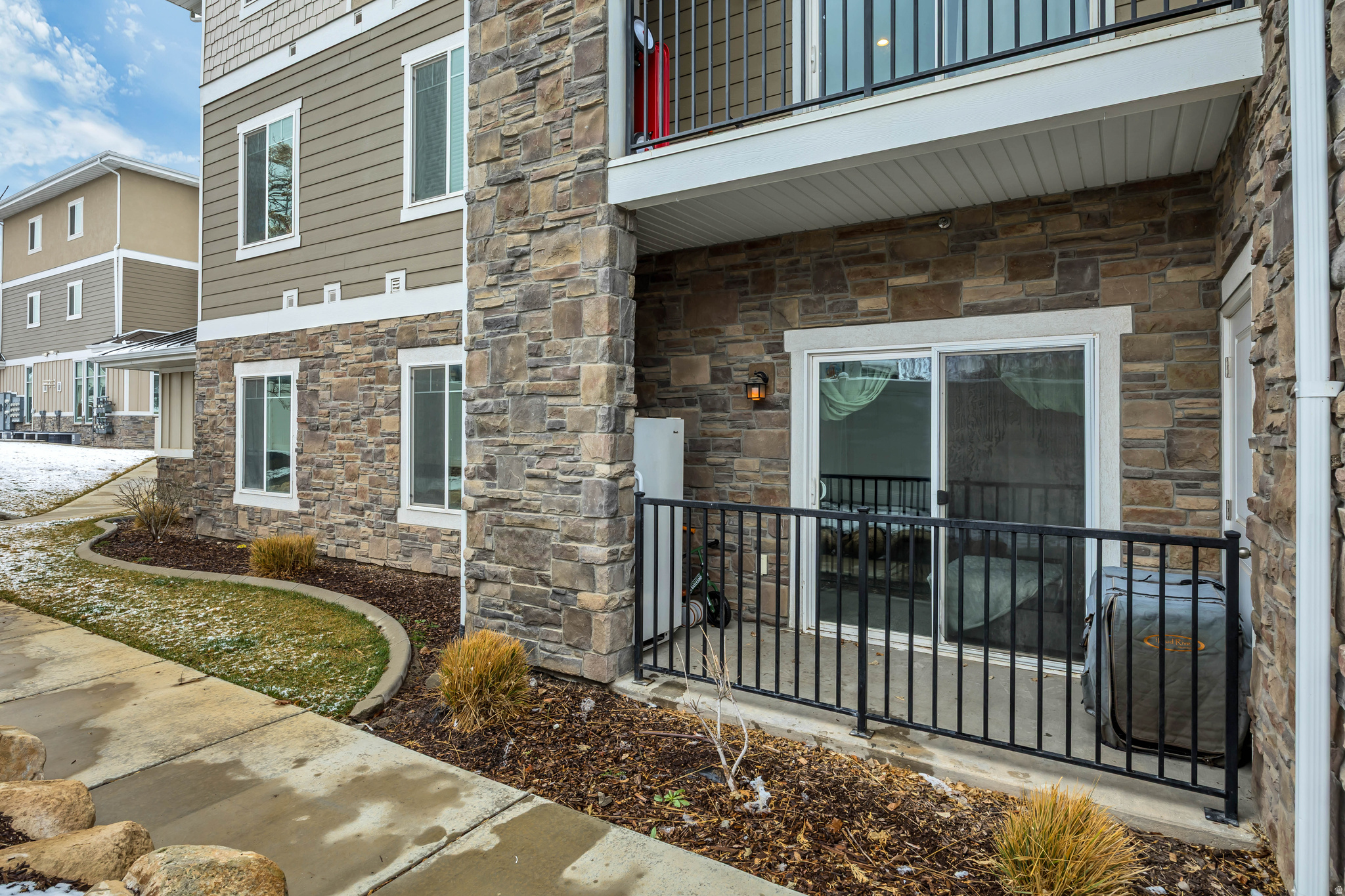 CENTENNIAL PARK - Residential