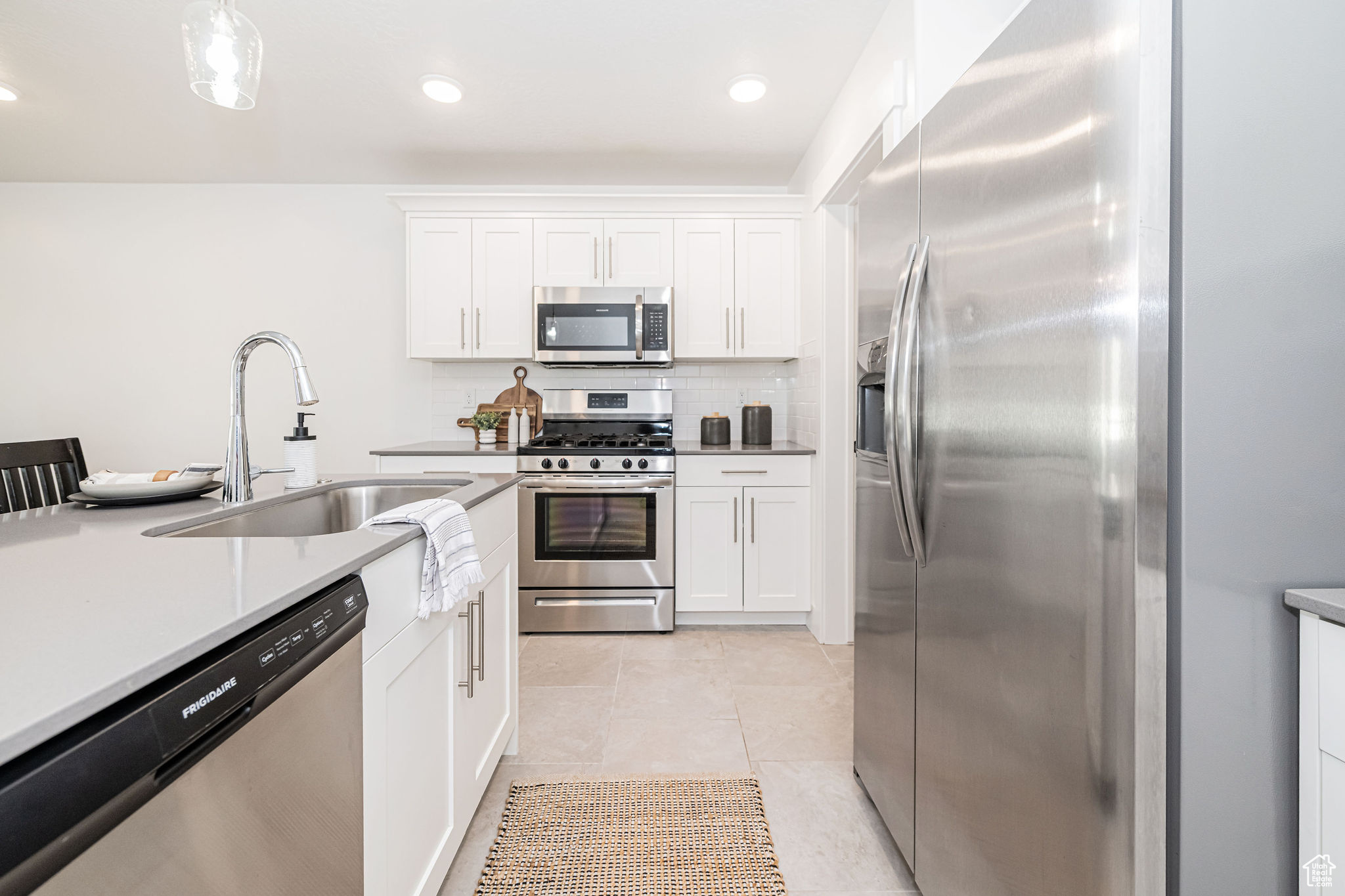 6466 S Aspen Ln, South Weber, Utah image 15