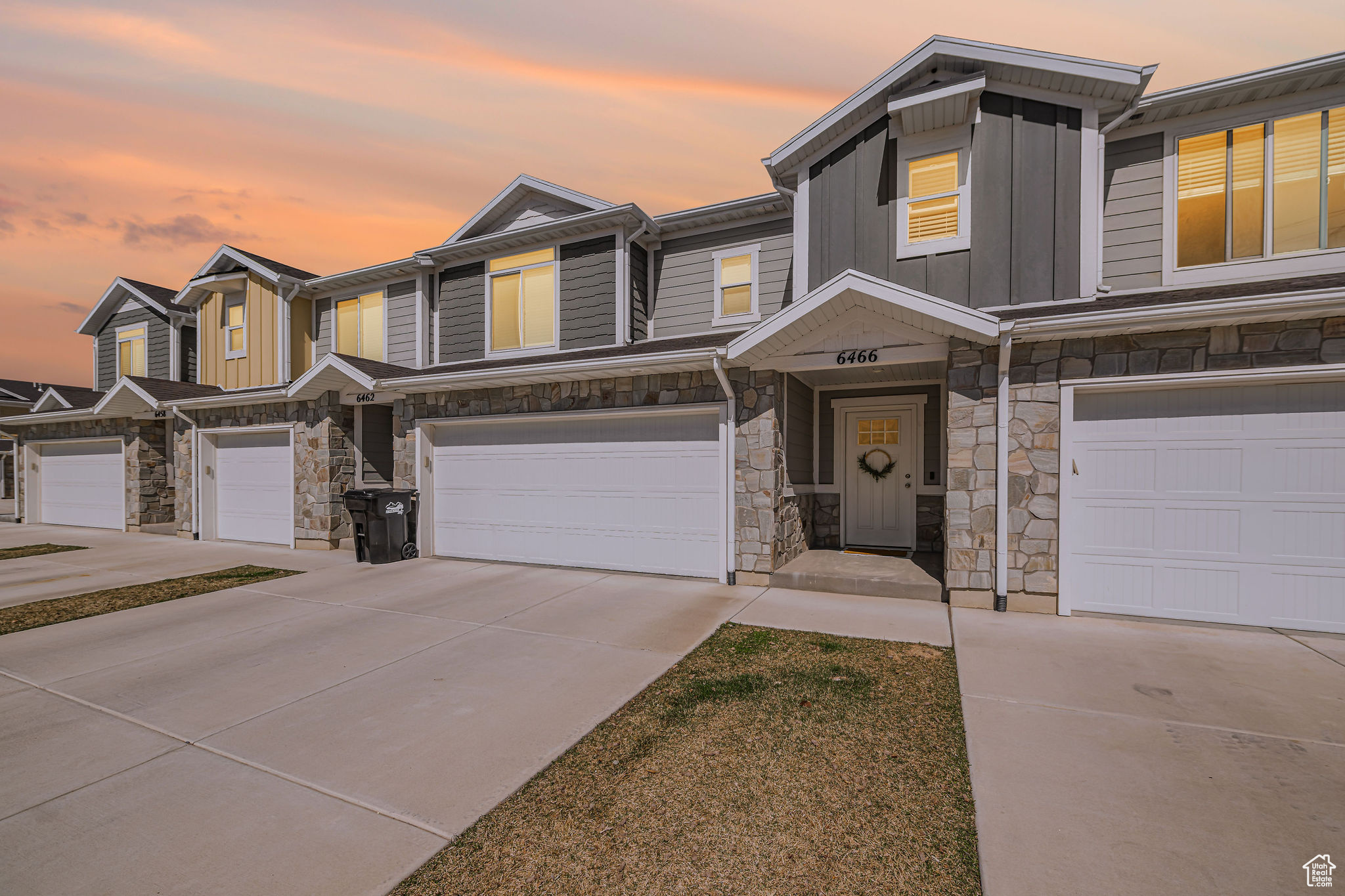 6466 S Aspen Ln, South Weber, Utah image 1