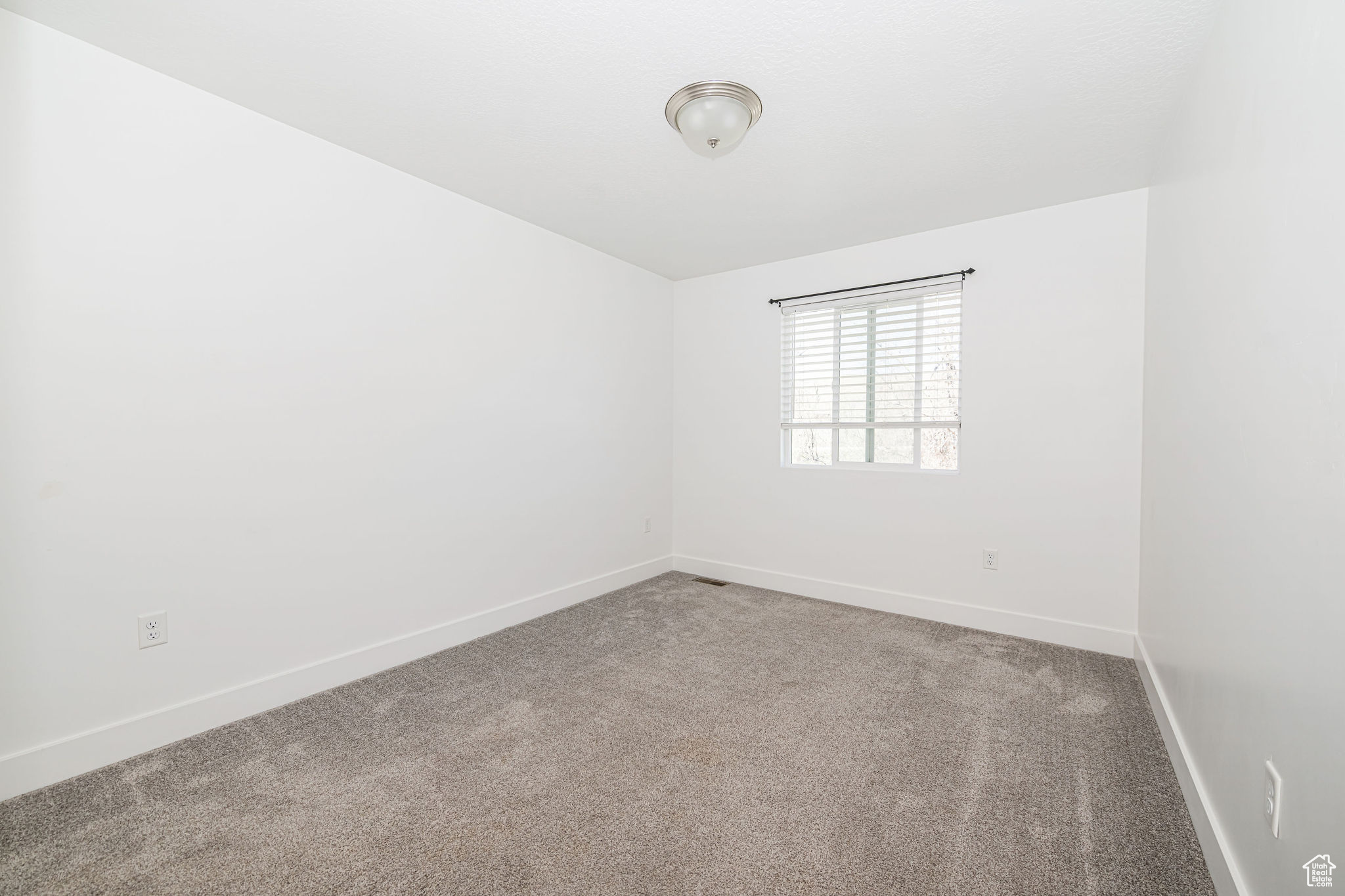 6466 S Aspen Ln, South Weber, Utah image 25