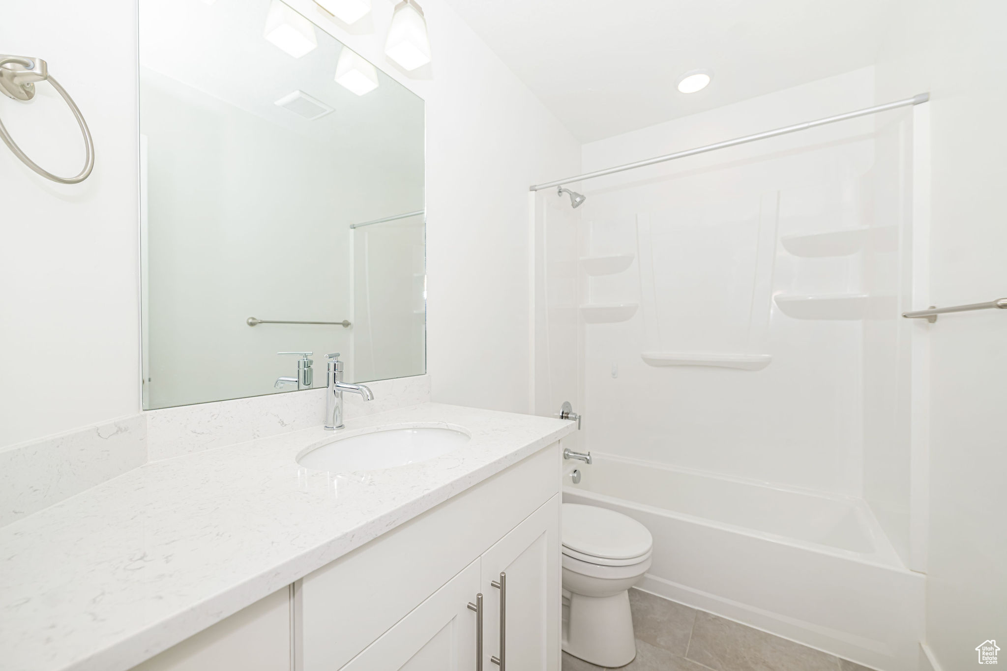 6466 S Aspen Ln, South Weber, Utah image 27