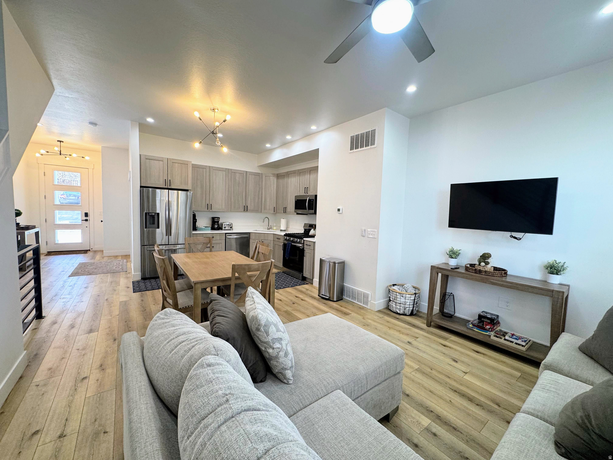 PLAT F - Residential Income