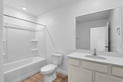 Tiny photo for 209 E LEVENGROVE DR #177, Lehi, UT 84048 (MLS # 2120138)