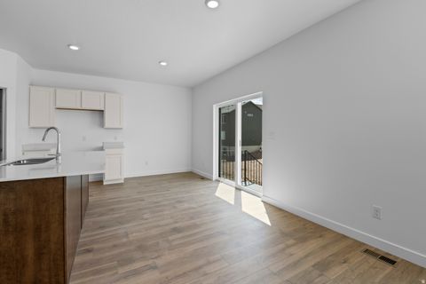 Tiny photo for 209 E LEVENGROVE DR #177, Lehi, UT 84048 (MLS # 2120138)