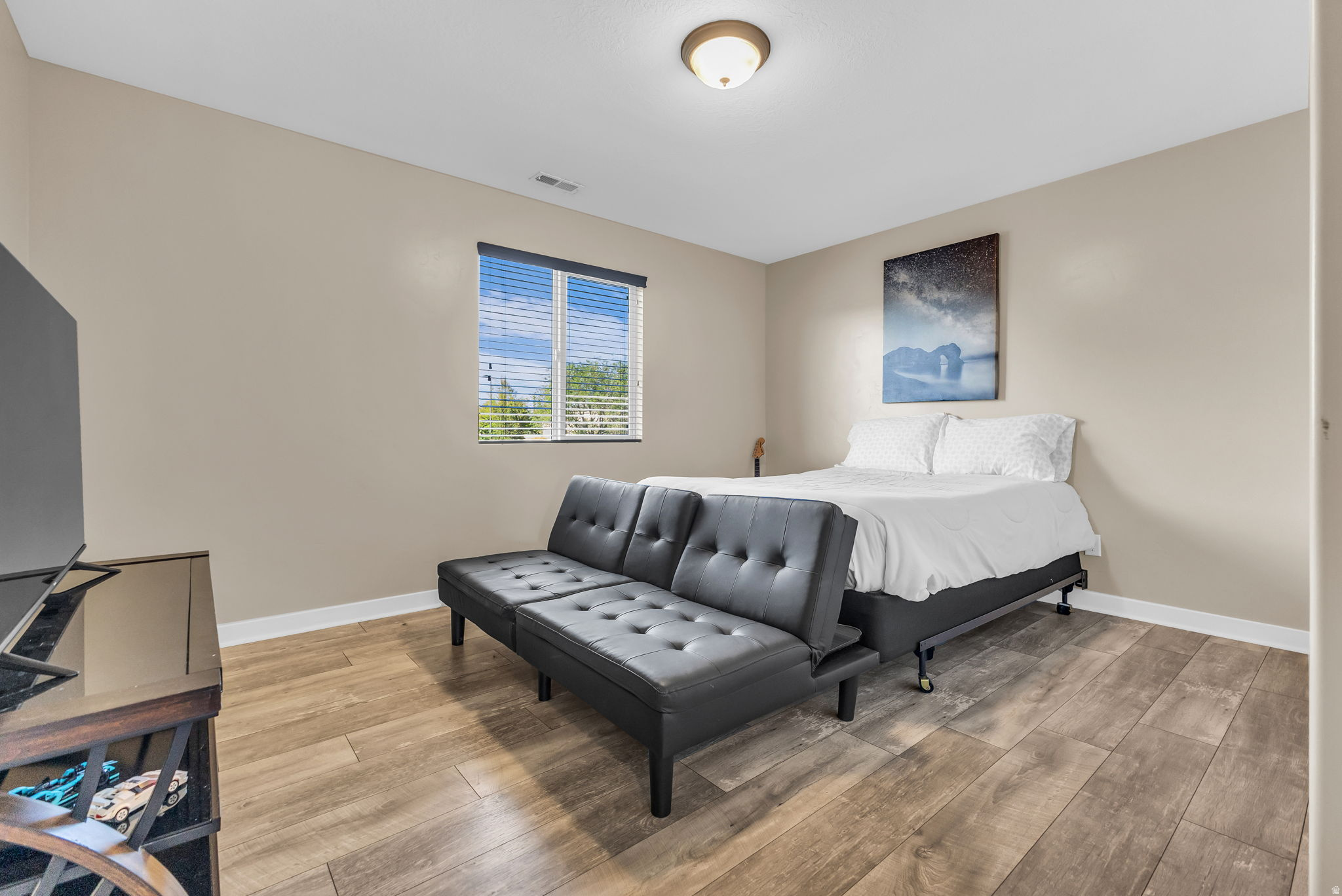 MEADOWS - Residential