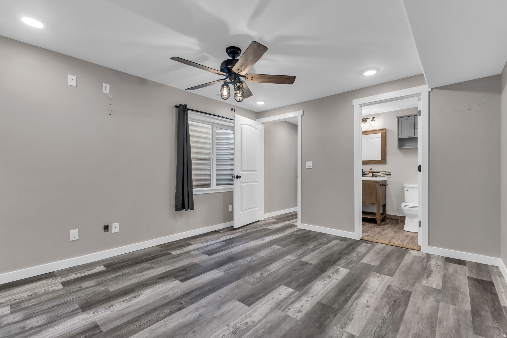 MEADOWS - Residential