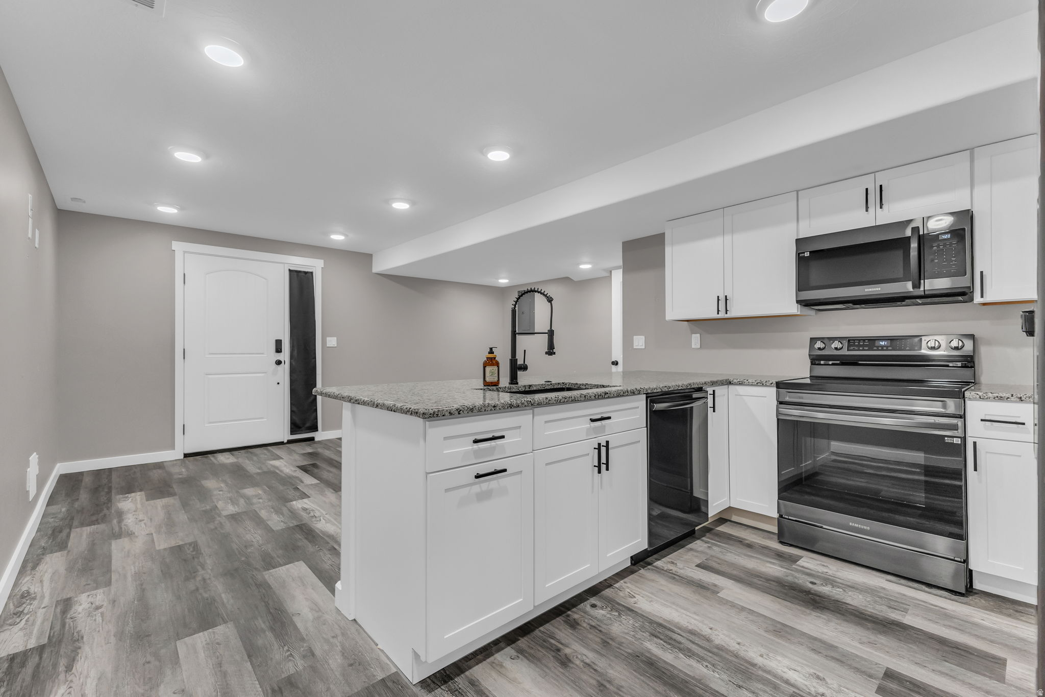 MEADOWS - Residential