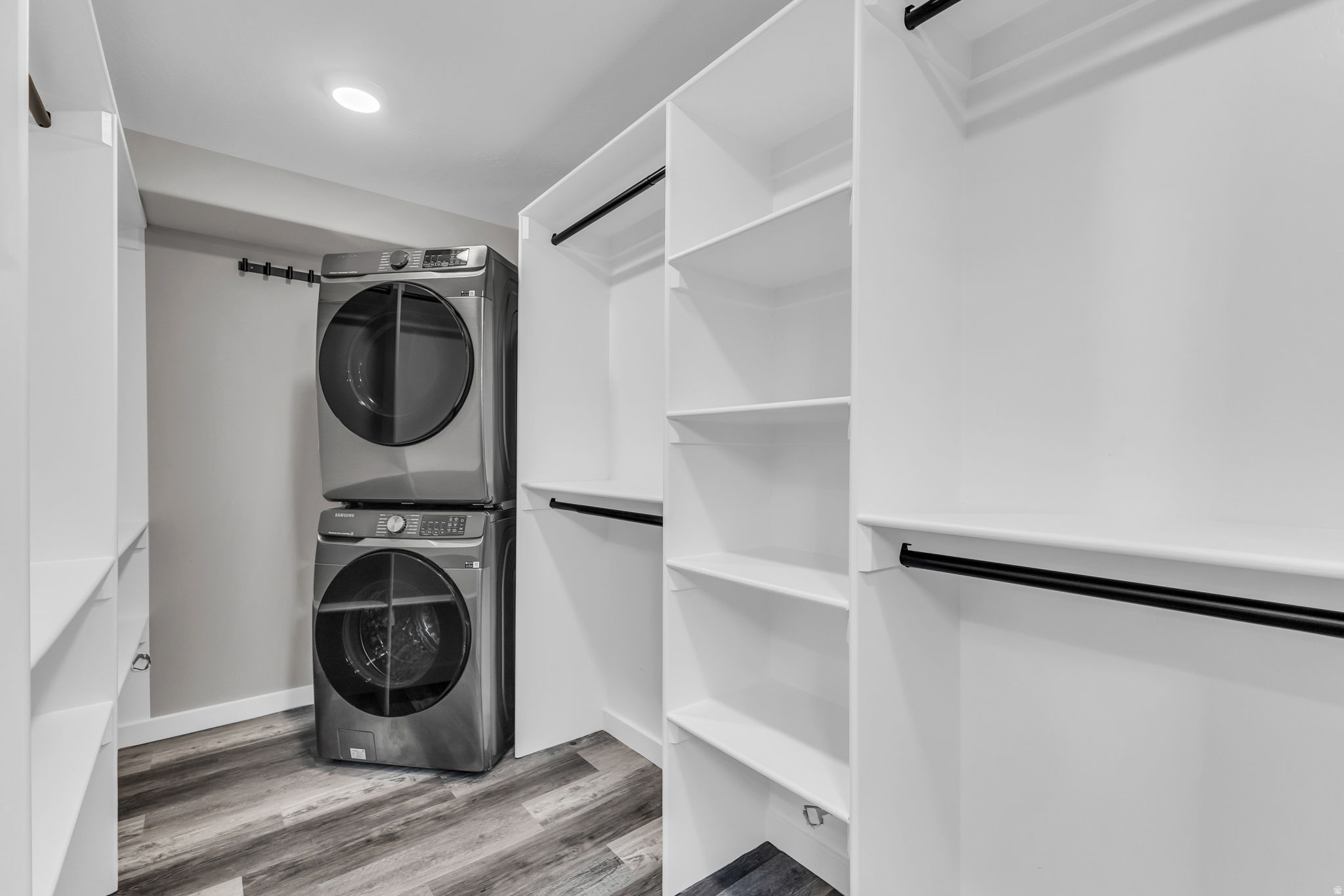 MEADOWS - Residential