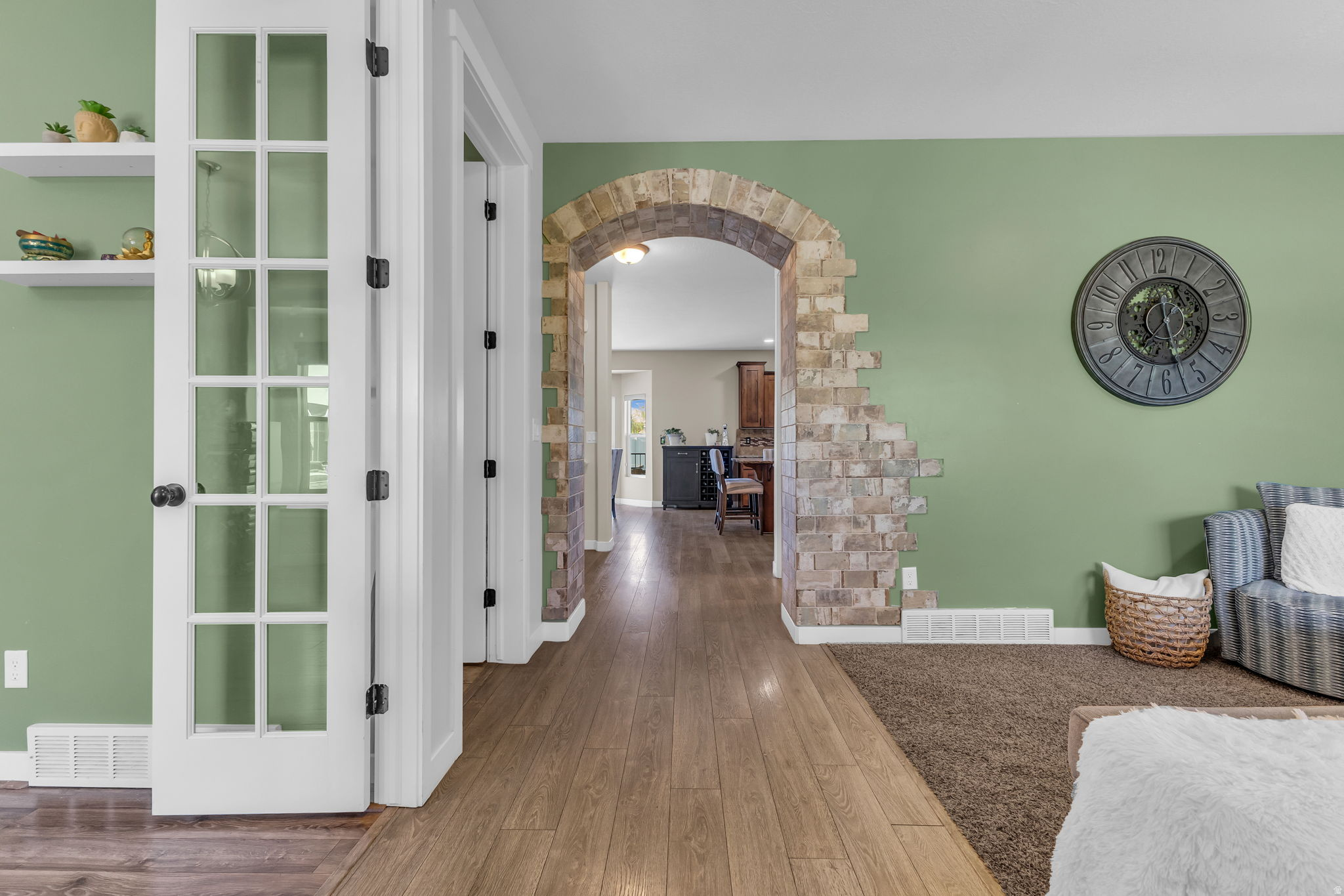 MEADOWS - Residential