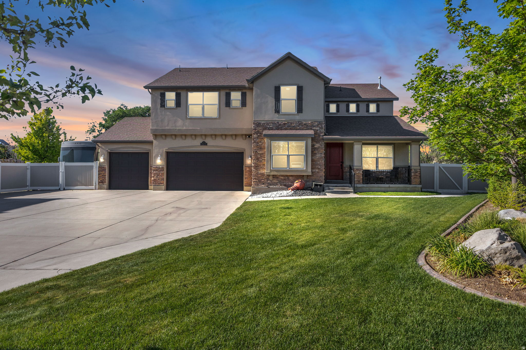 MEADOWS - Residential