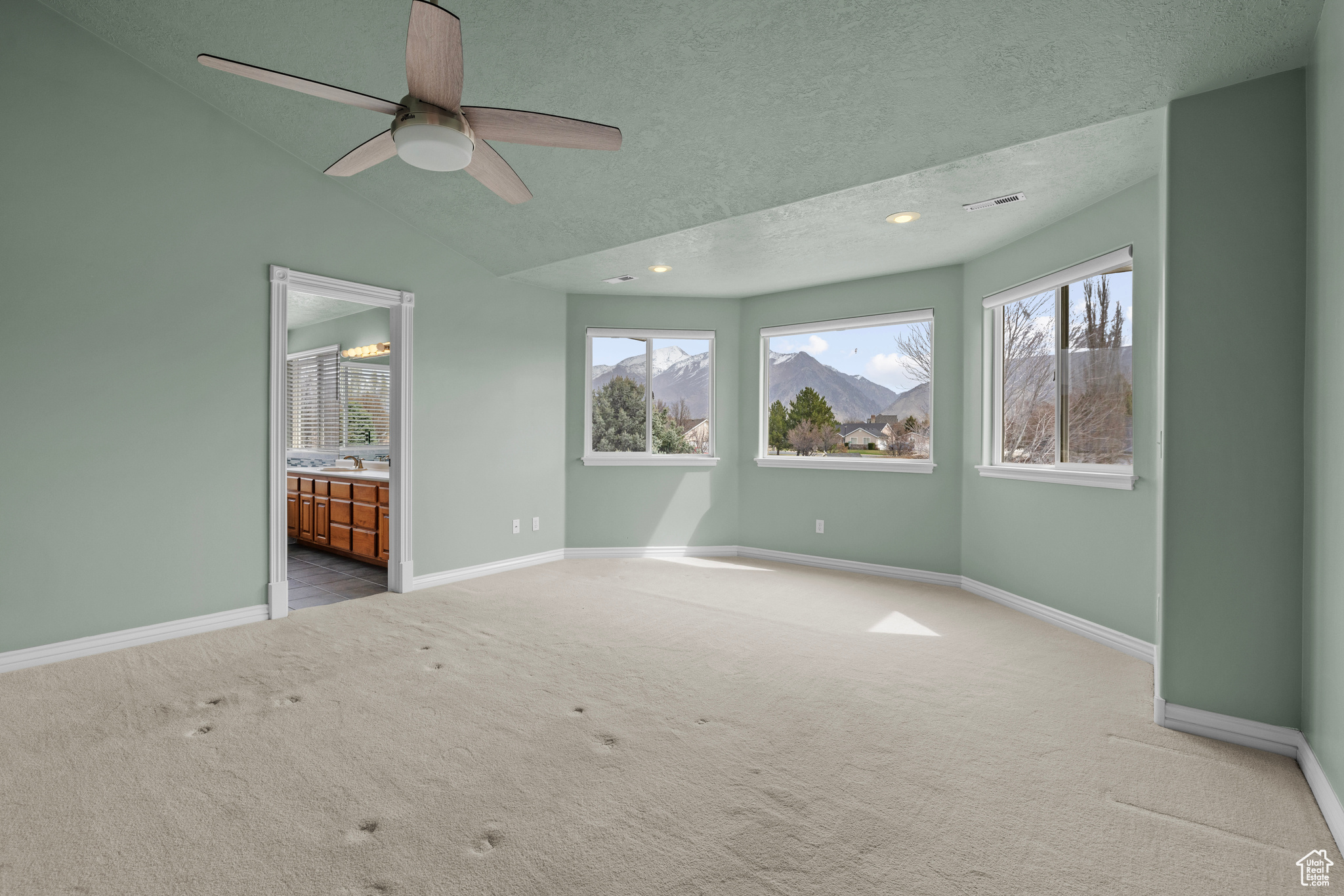 9844 N 6180 St, Highland, Utah image 41