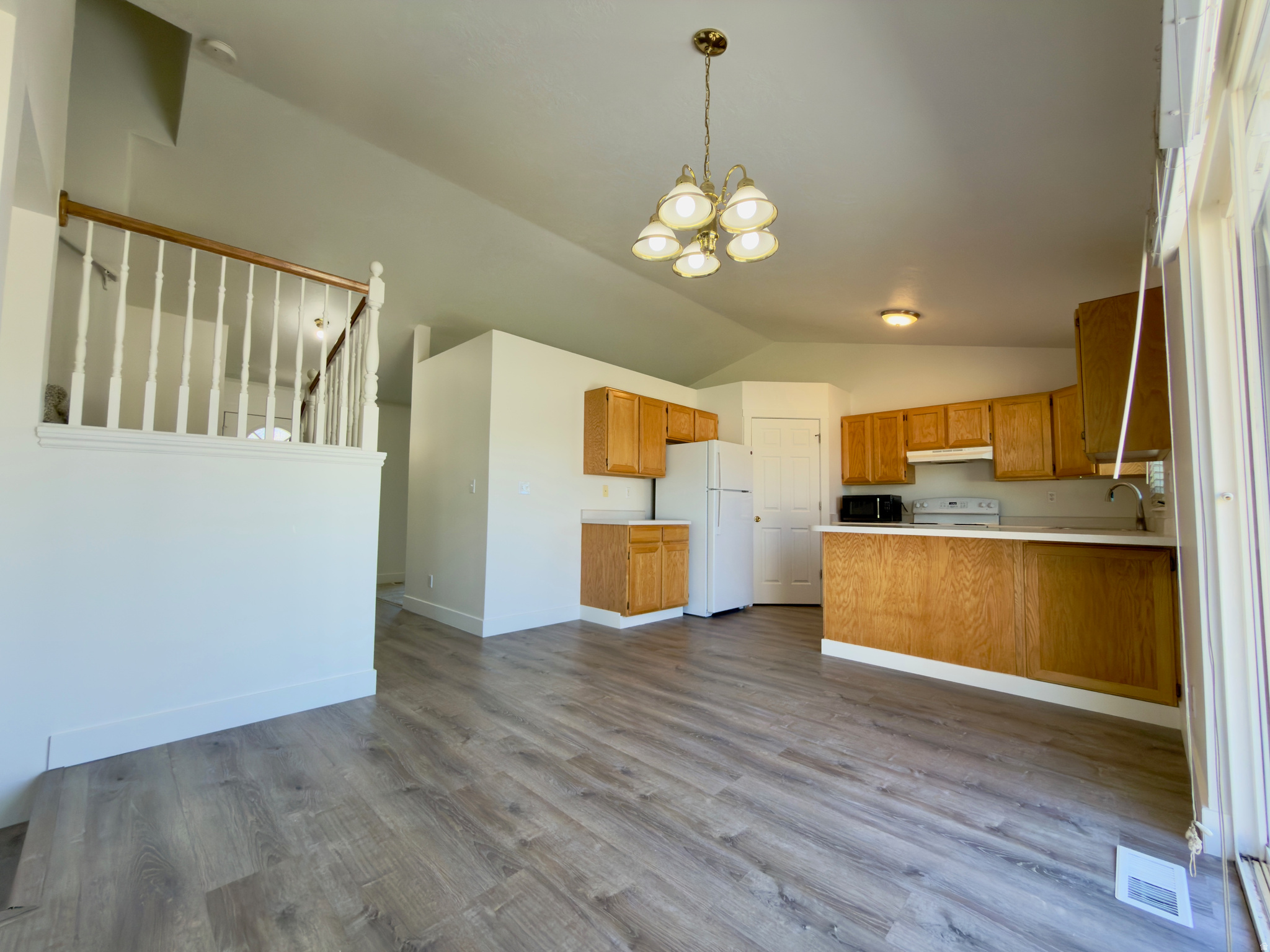 VALLEY CREST - Residential