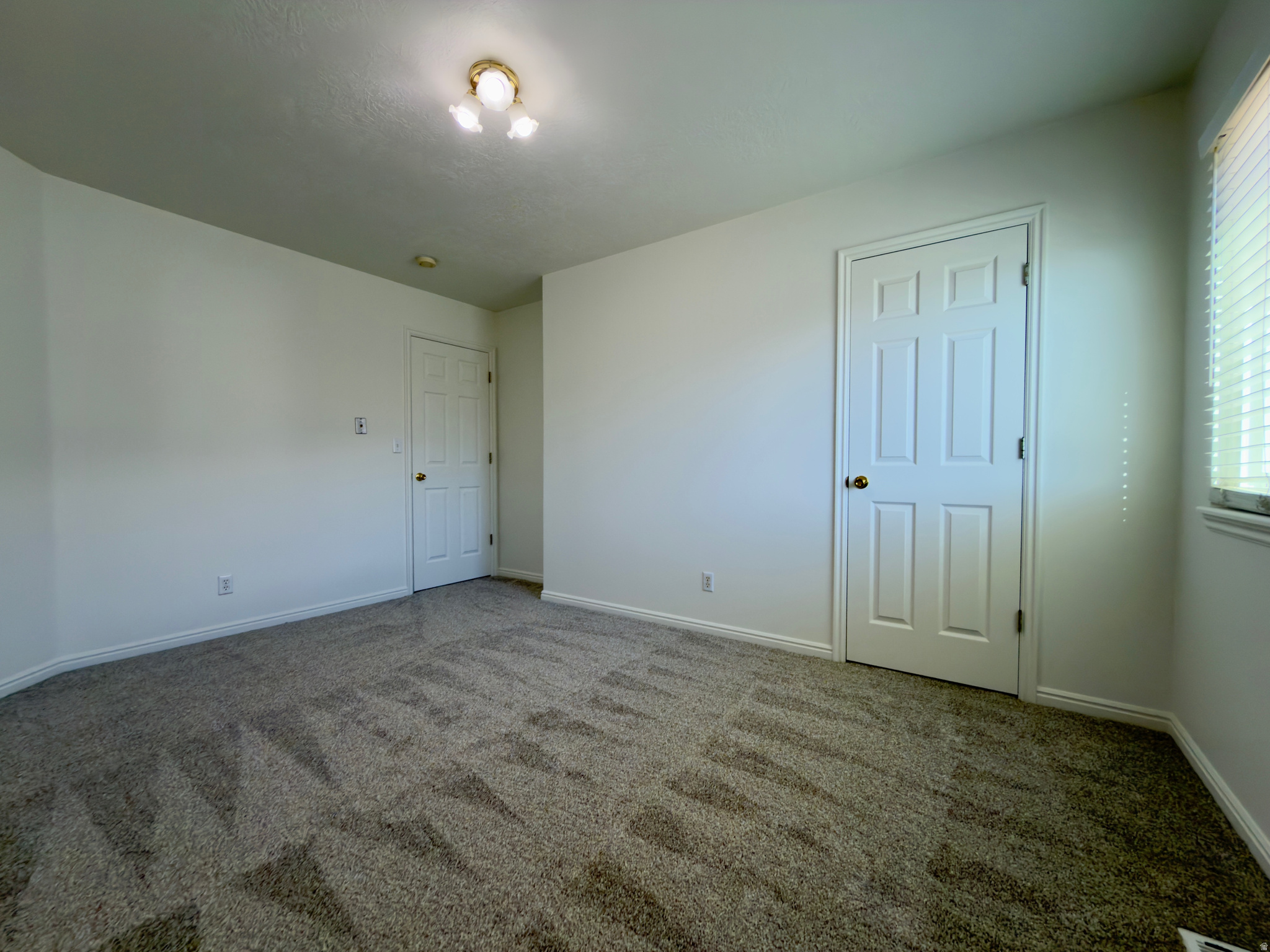 VALLEY CREST - Residential