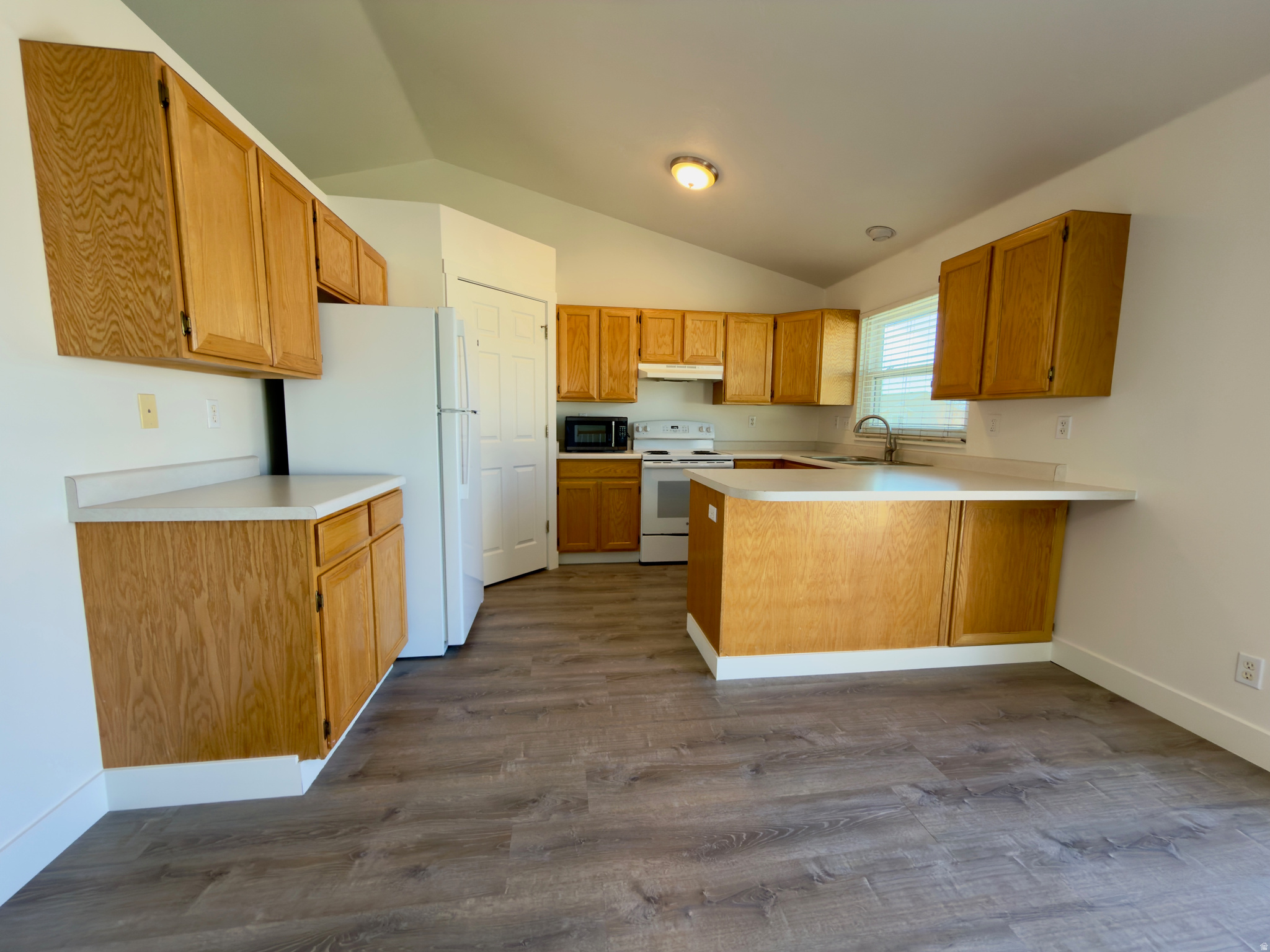 VALLEY CREST - Residential