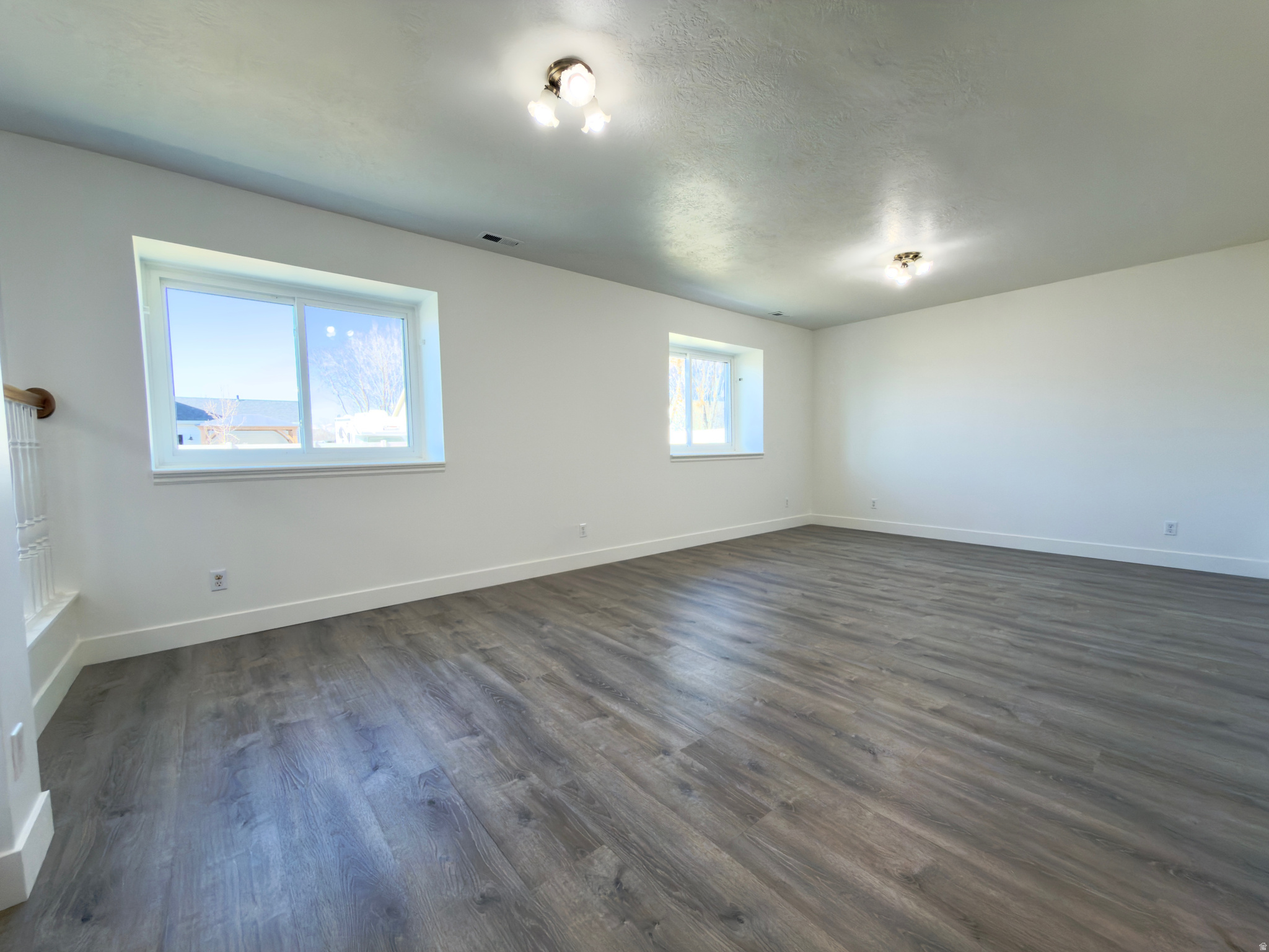 VALLEY CREST - Residential