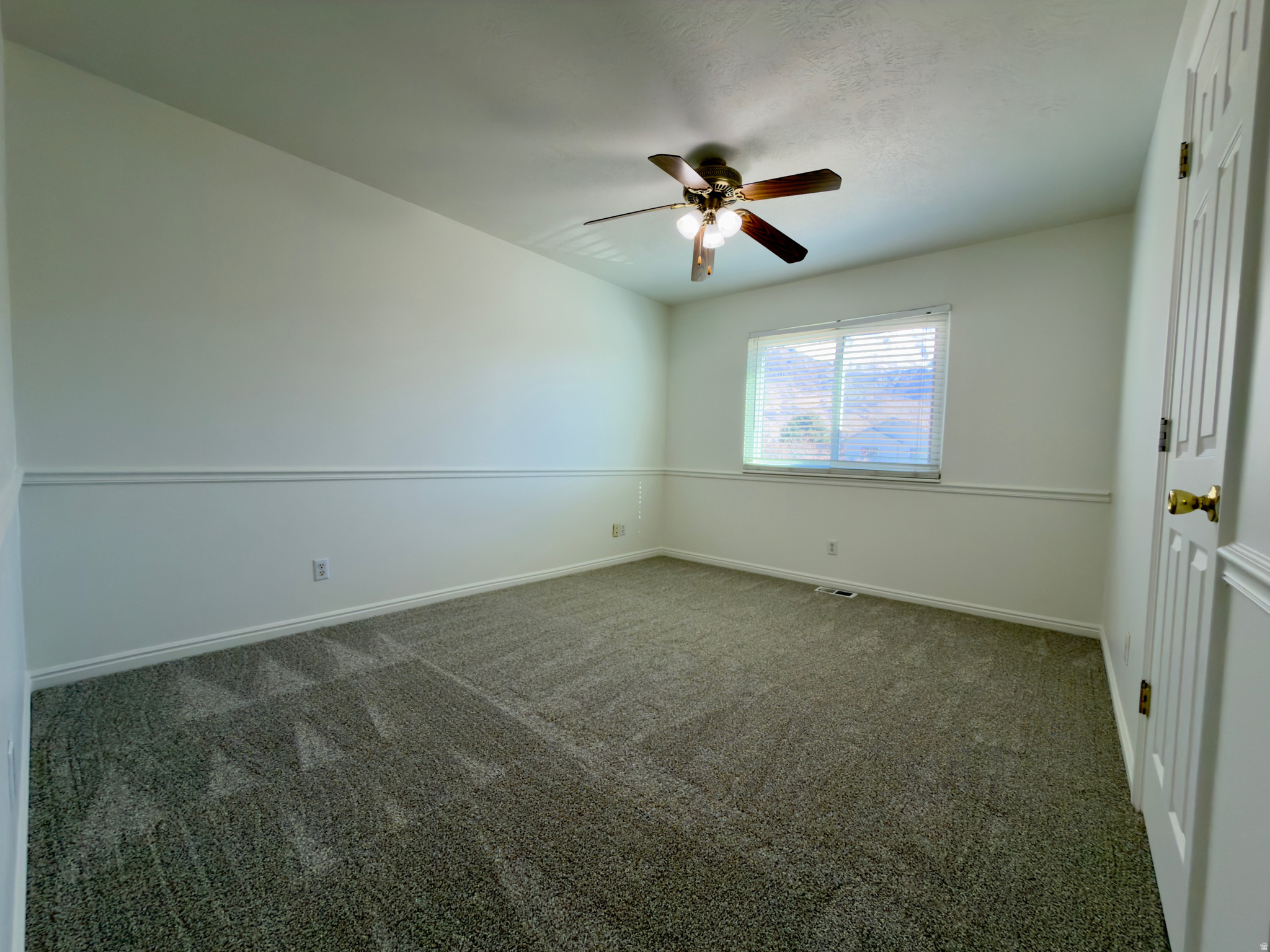 VALLEY CREST - Residential