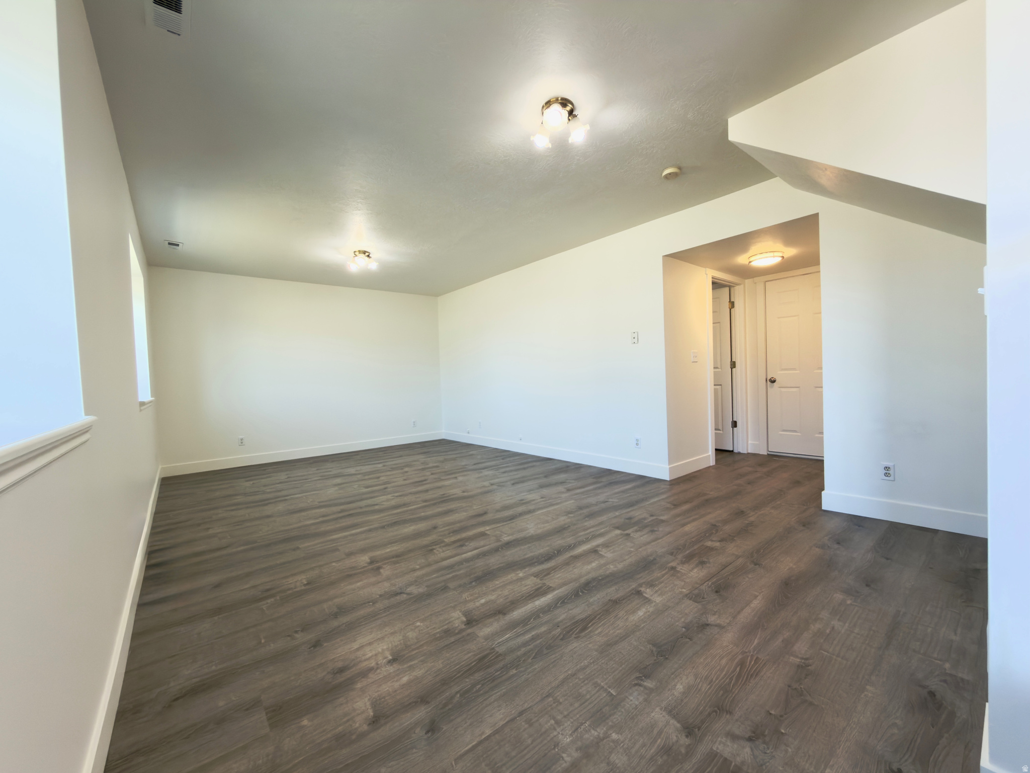 VALLEY CREST - Residential