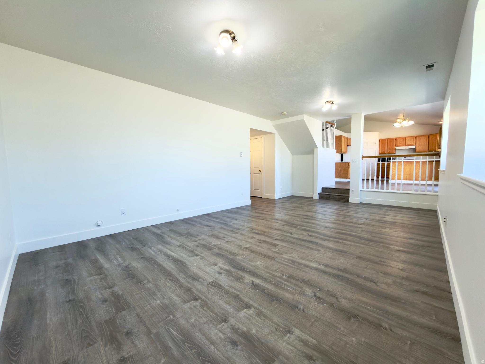 VALLEY CREST - Residential