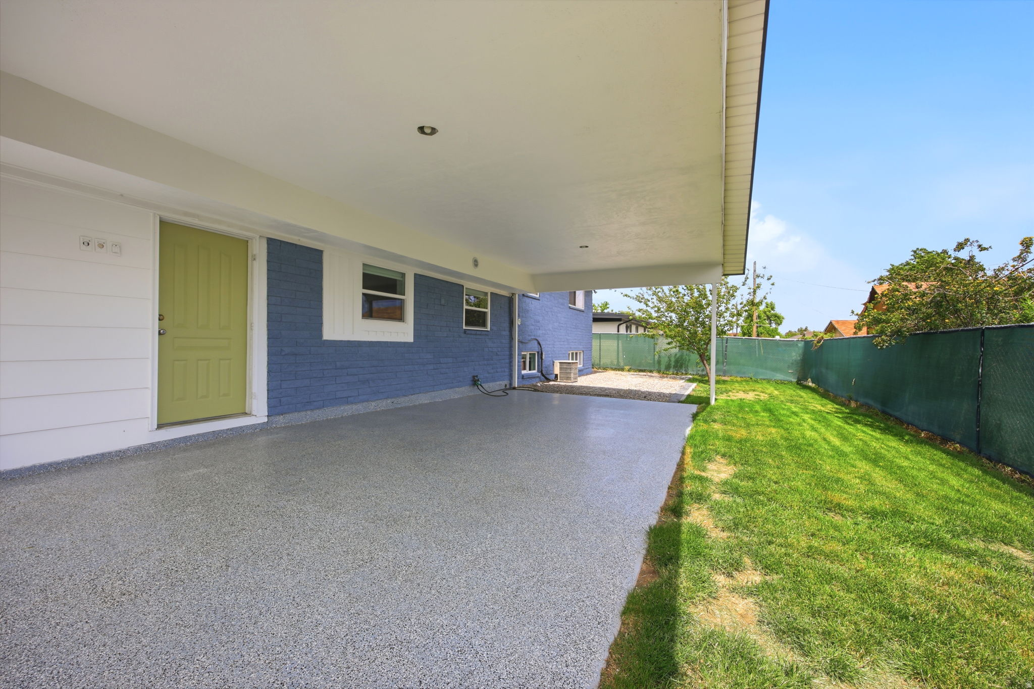 AUBURN GARDENS - Residential