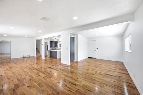 Tiny photo for 5543 S 640 W, Murray, UT 84123 (MLS # 2157933)