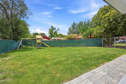 Tiny photo for 5543 S 640 W, Murray, UT 84123 (MLS # 2157933)
