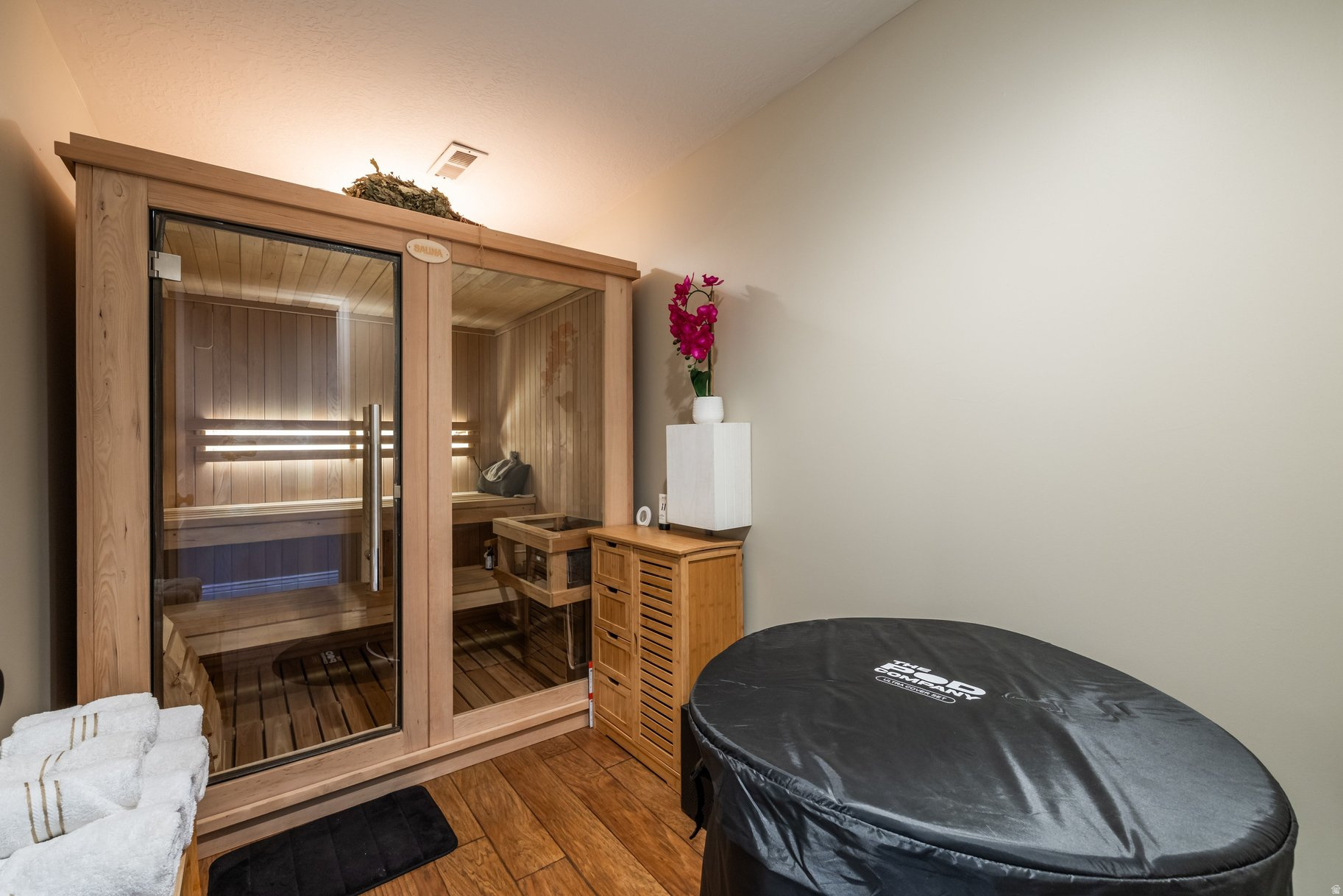 SUNCREST - Residential