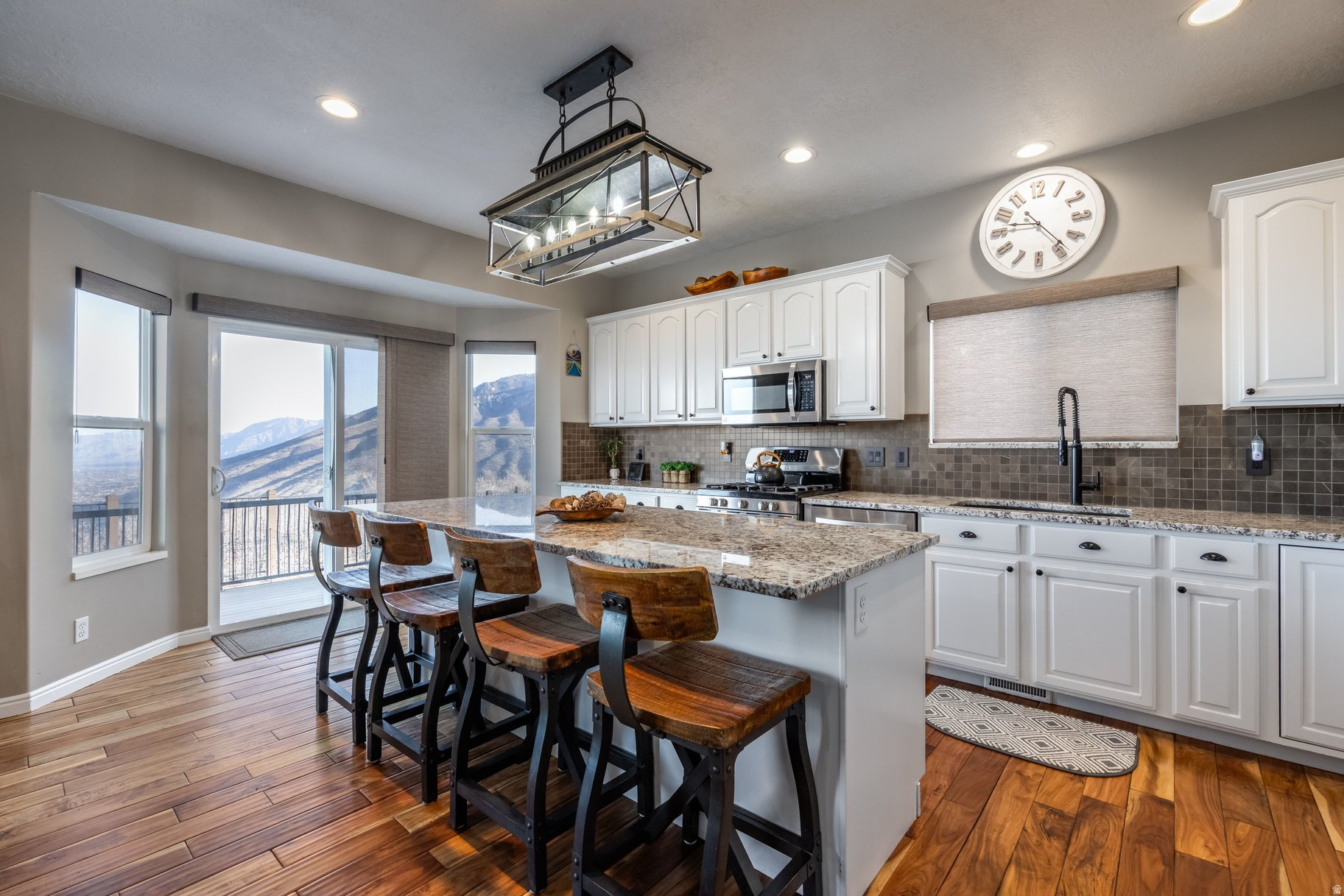 SUNCREST - Residential