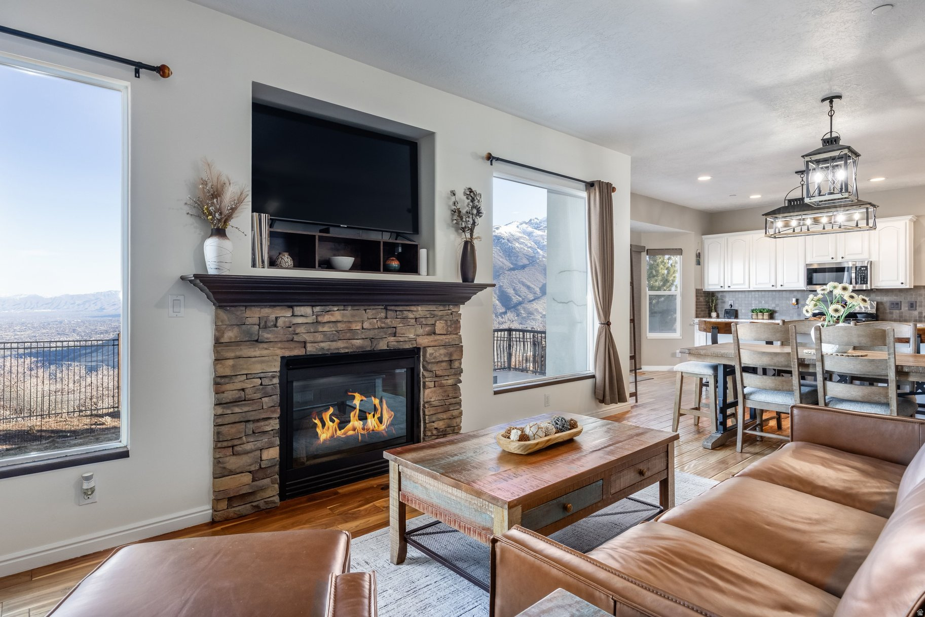 SUNCREST - Residential