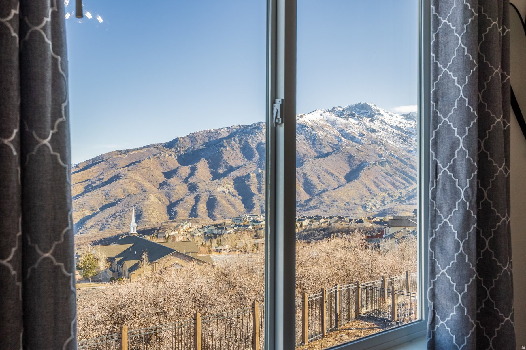 SUNCREST - Residential