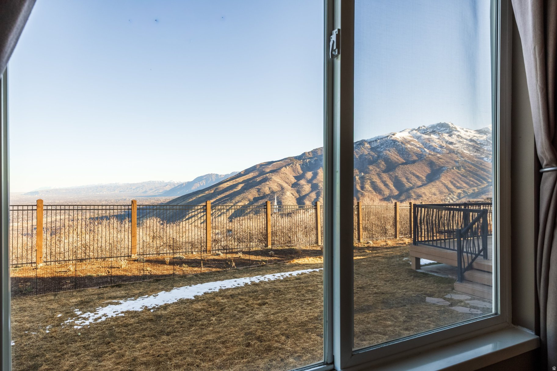 SUNCREST - Residential