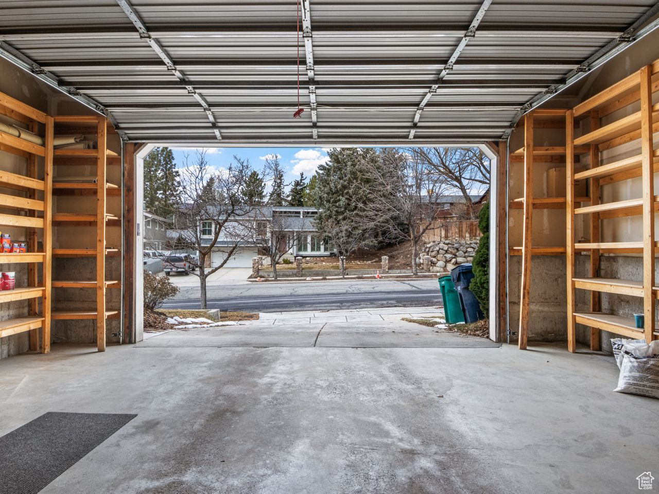 1994 E Gyrfalcon Dr, Sandy, Utah image 25