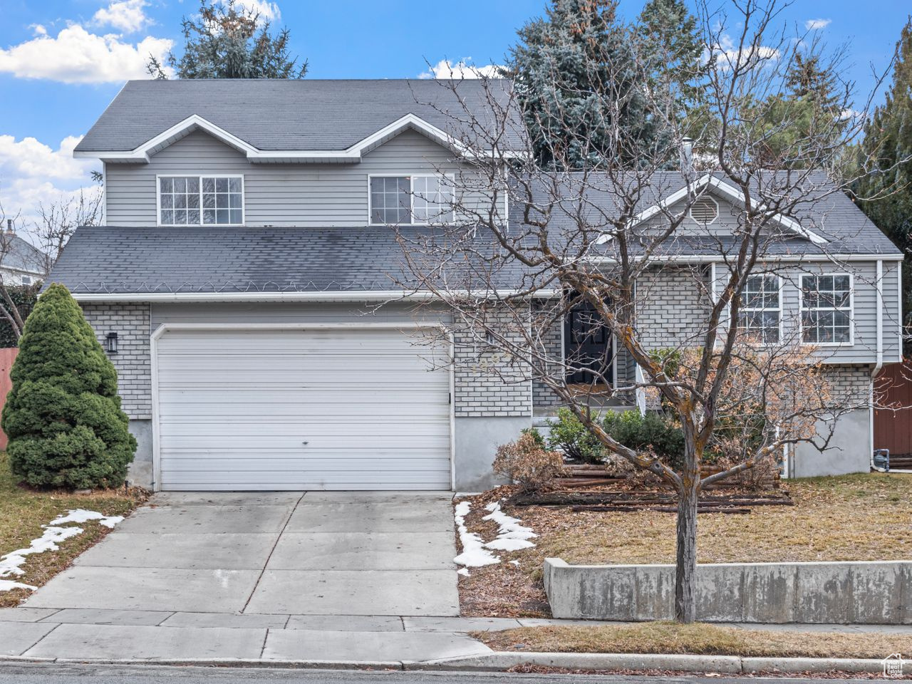 1994 E Gyrfalcon Dr, Sandy, Utah image 1