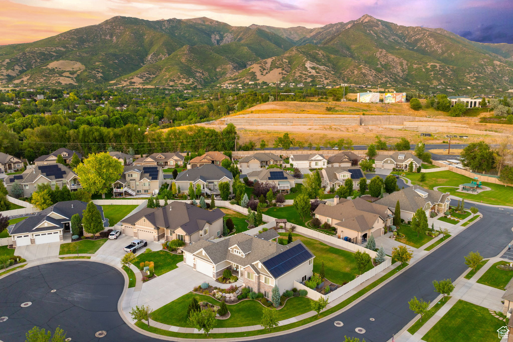 TUSCAN ESTATES - Residential