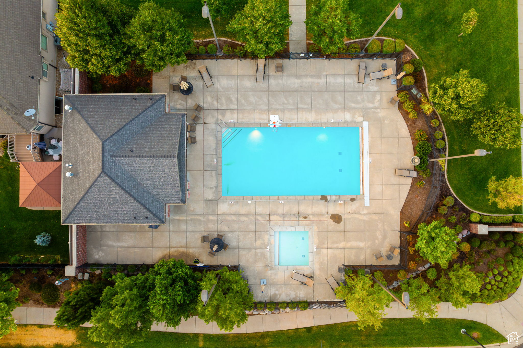 TUSCAN ESTATES - Residential