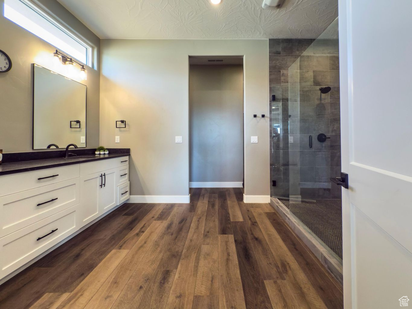 VIEWS AT CORAL CANYON - Residential