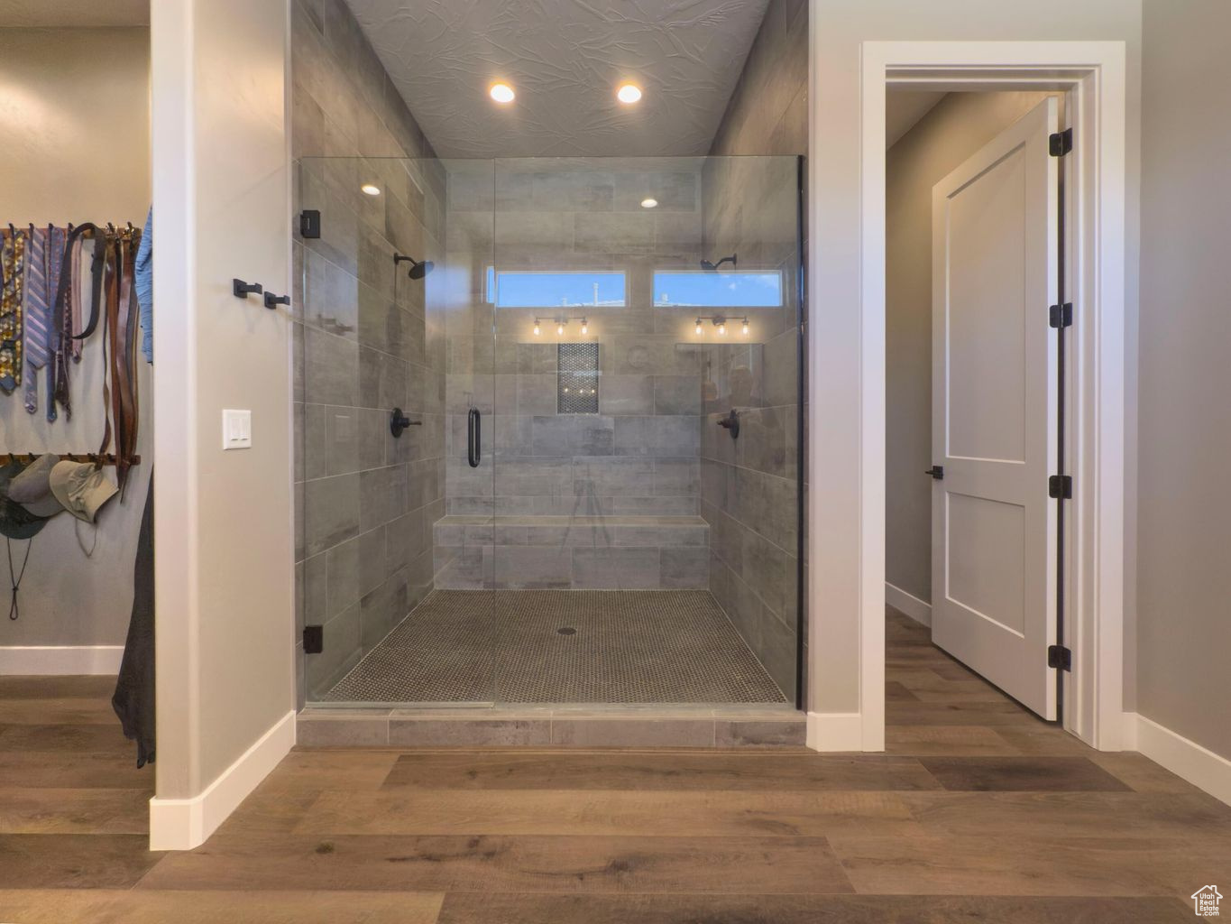 VIEWS AT CORAL CANYON - Residential