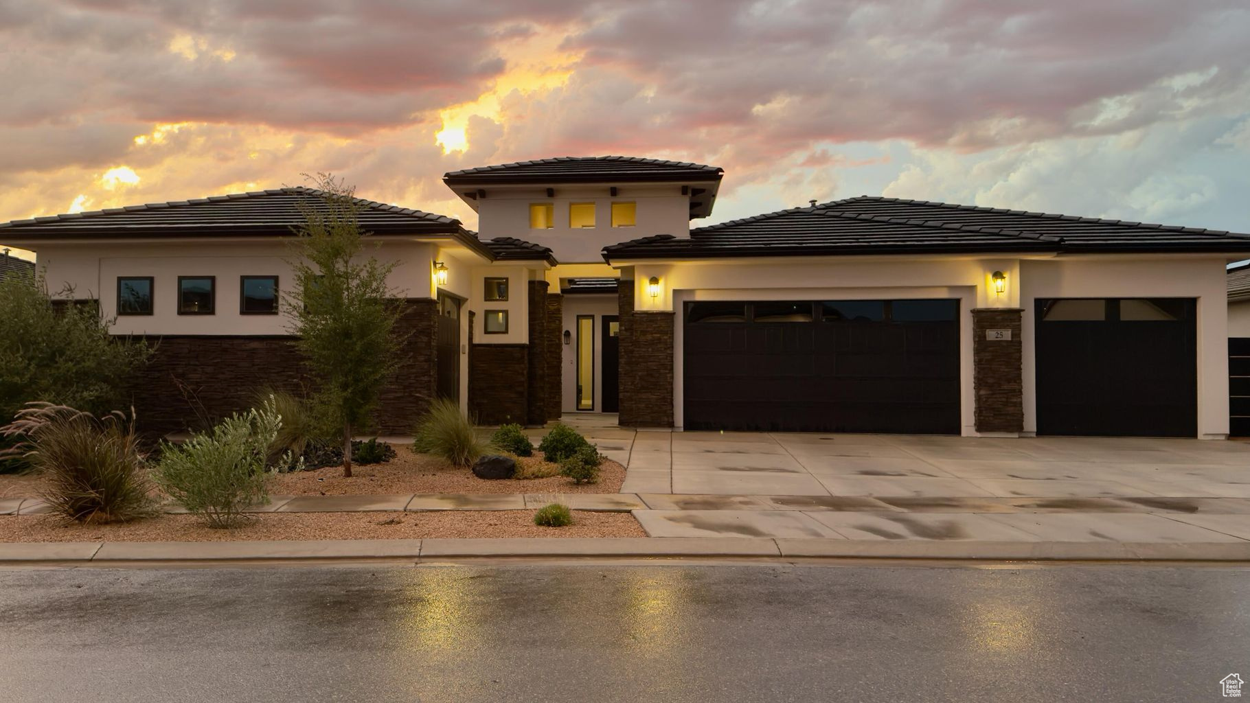 VIEWS AT CORAL CANYON - Residential