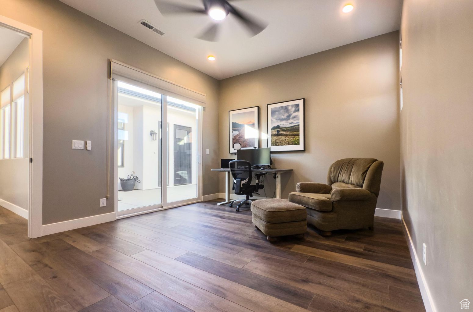 VIEWS AT CORAL CANYON - Residential