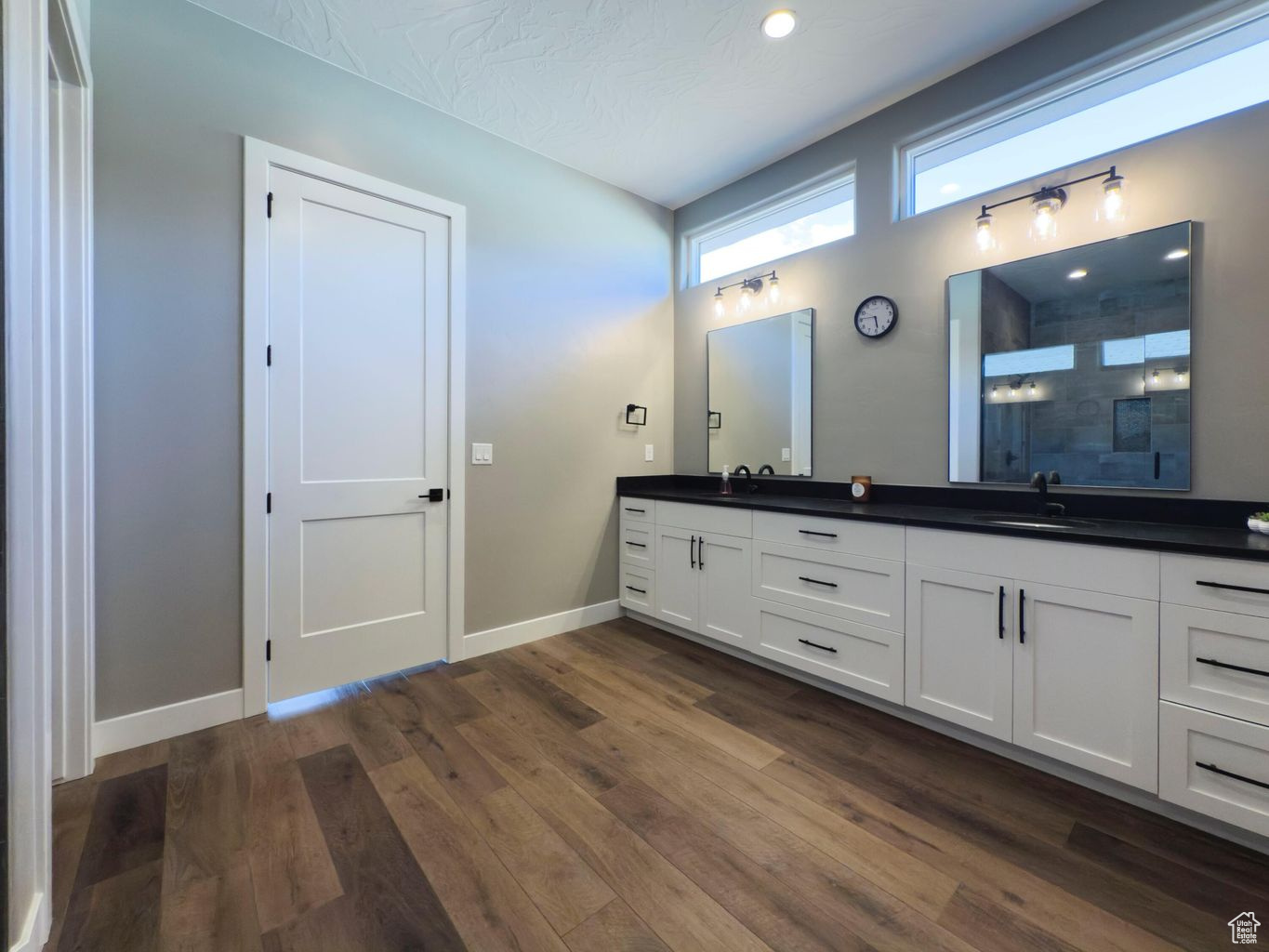 VIEWS AT CORAL CANYON - Residential