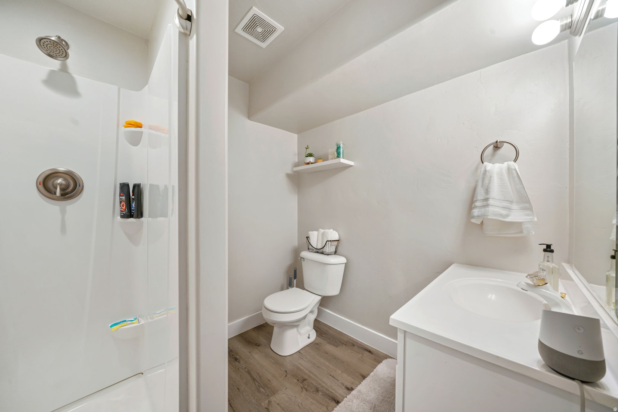 LANDMARK ESTATES - Residential