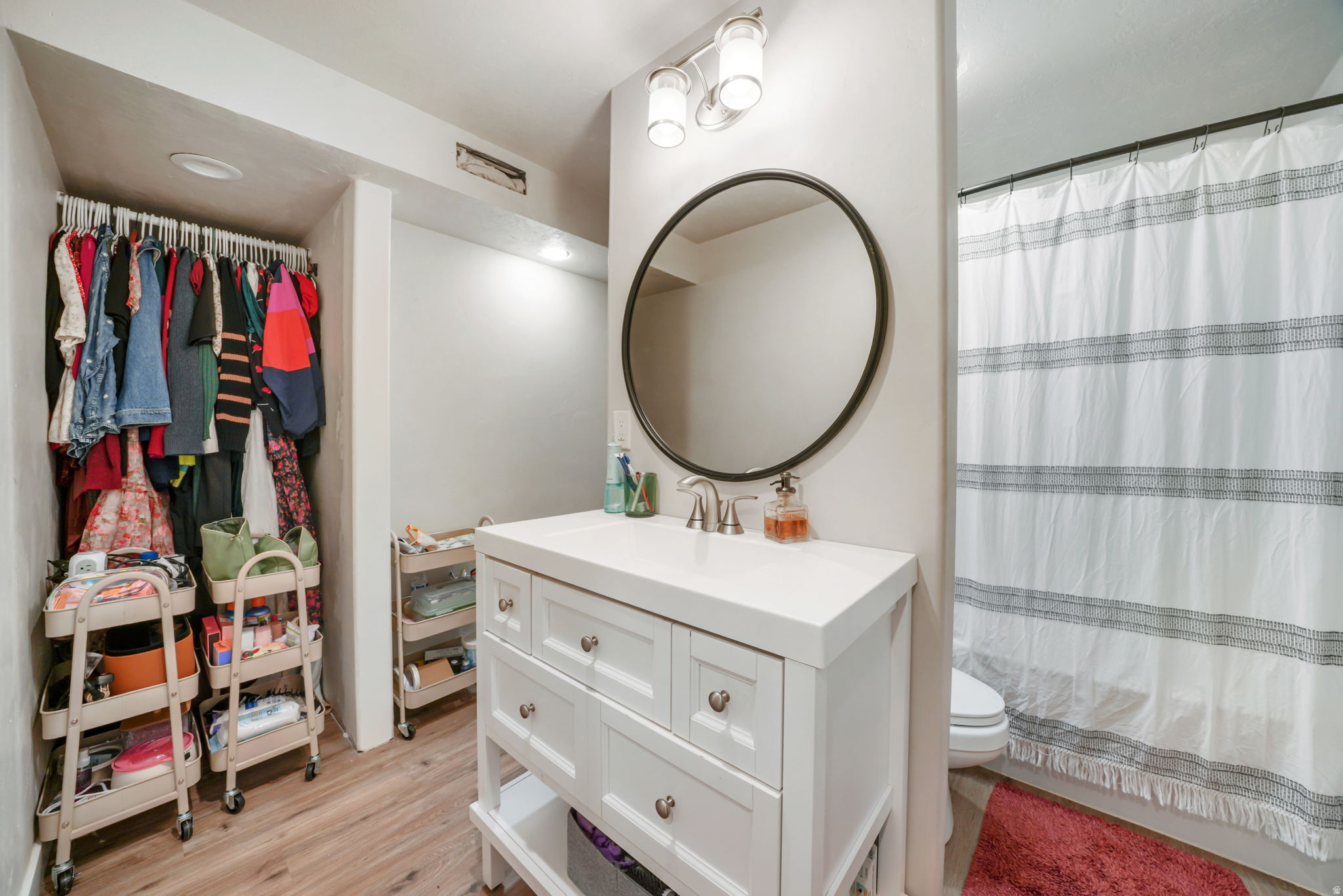 LANDMARK ESTATES - Residential