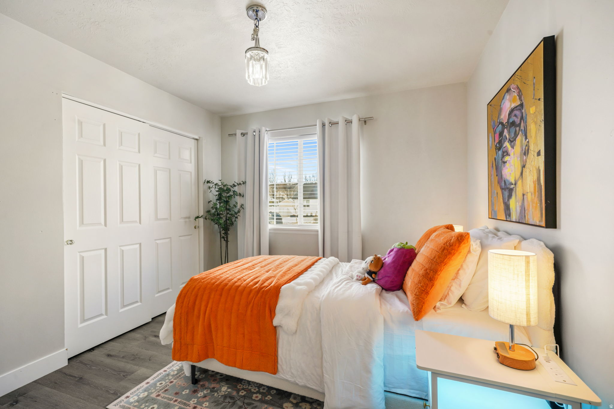 LANDMARK ESTATES - Residential