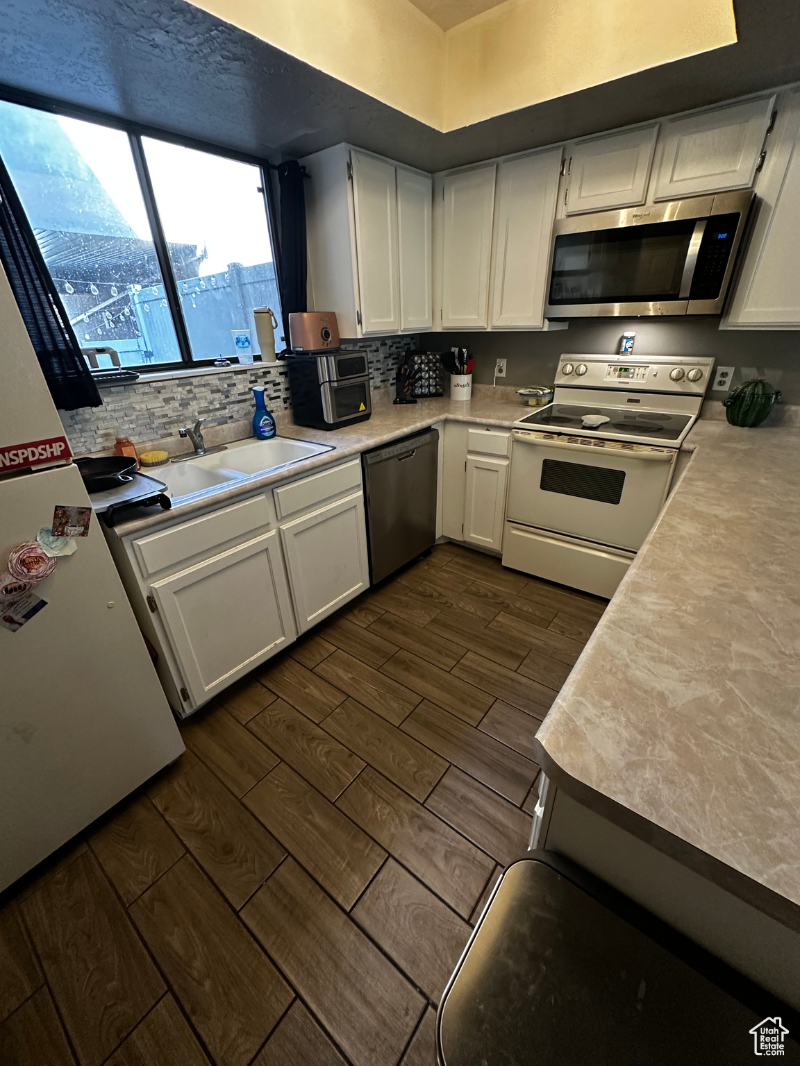 OAKWOOD PARK - Residential