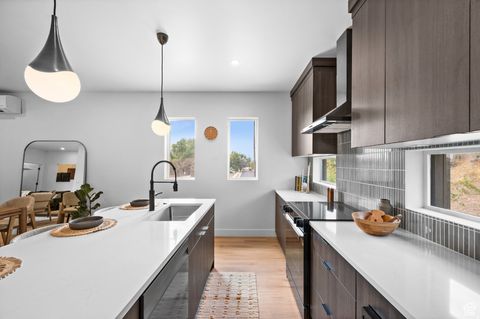 Tiny photo for 519 E WARNOCK AVE S #519 D, Salt Lake City, UT 84106 (MLS # 2155510)